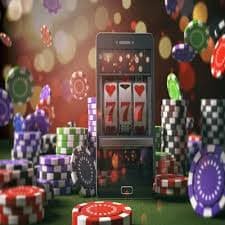 မြန်မာ digital wallet Wave Money KBZPay AYA Pay ဖြင့် ကစားငွေ ထည့်သွင်းနေသောမြင်ကွင်း